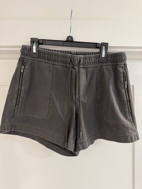 Athleta Size 2 Shorts